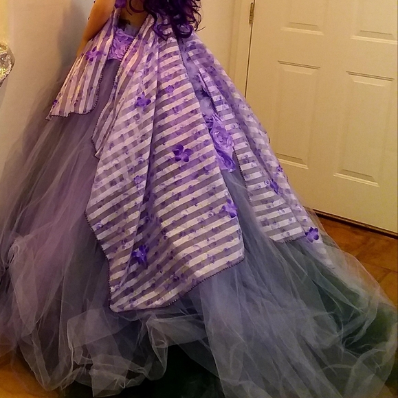 "GRETCHEN" Lavender & Mint Green Boho Wedding Ballgown Set - Picture 8 of 9